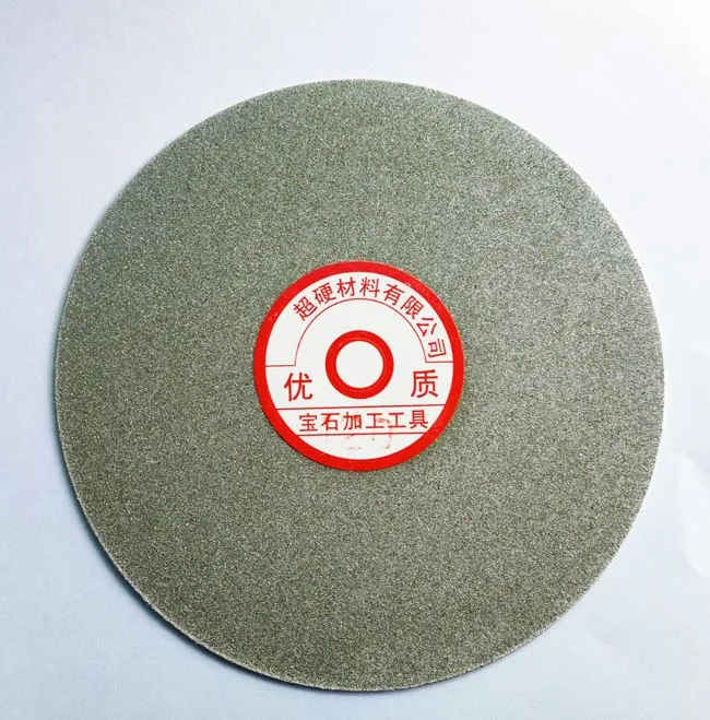 16 hüvelykes gyémántlemezes szerszámdoboz